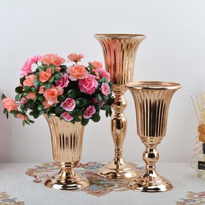 China Party Decoration Because-502 6Sizes Centerpiece Floral Riser Stand For Wedding Reception Flower Vases for sale