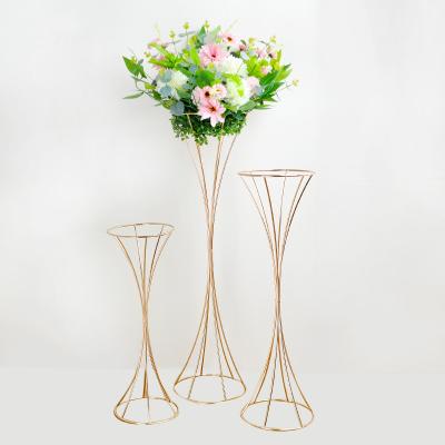 China Party Decoration Because-501 Metal Wedding Artificial Flower Centerpiece Wedding Table Flower Arrangement Stand 80cm for sale