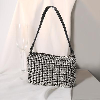 China High Quality 2022 New Rhinestone Diamond Messenger Bag Summer Glass Square Bags Women Handbag Full Chain Small Bag Small Bags for sale