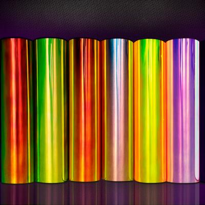 China Wholesale apparel PET film htv rolls holographic metallic heat transfer vinyl for apparel cricut for sale