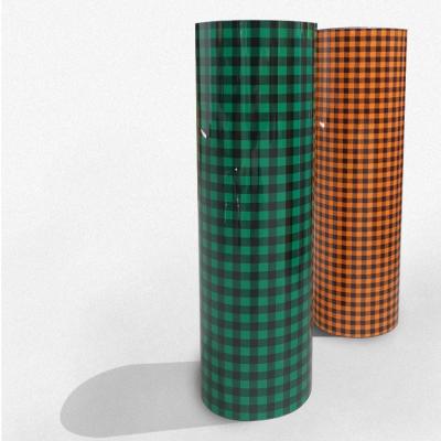 China Custom clothing sheets rolls buffalo plaid patterned htv film pu material for iron on t-shirt heat transfer vinyl rolls for sale