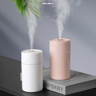 China Factory Price 250ml Car Cool Room Ultrasonic Cool Humidifier Portable Colorful Usb Lights Car Humidifier for sale