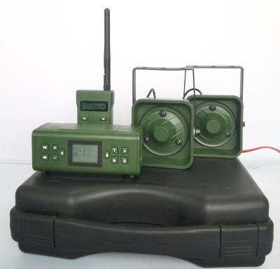 China Integrated Heat Dissipation Design 80W Bird Sounds MP3 Chasing Bird Caller Devices for sale