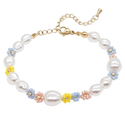 China CLASSIC Customized Hand & Woven Women's Bracelet White Bead With Miyuki Seed Beads Daisy Flower Bracelet for sale