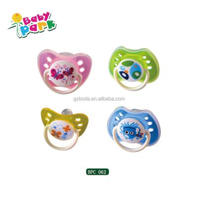 China BPA Free Pacifiers Custom Logo Printing Baby Pacifier Holder Wholesale Clear Pacifier for sale