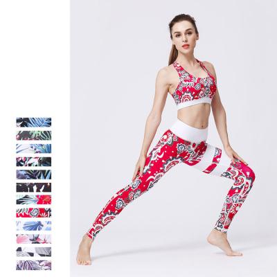 China Women's Yoga Set Breathable Sports Bra And Legging Two Piece Sports Fits Sexy Elastic Push Up Tights Yoga Sportswear for sale