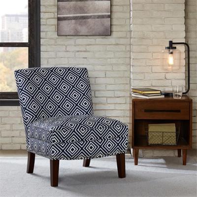 China Bronc Floral Accent Chair Sunroom With Individually Placed Silver Nail Heads for sale