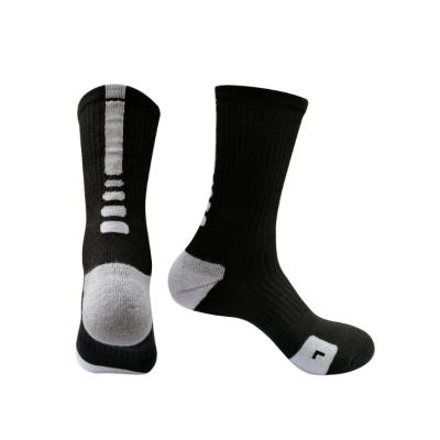 China Good quality QUICK DRY men bumps cotton tube men fitness leisure sport toe socks for sale