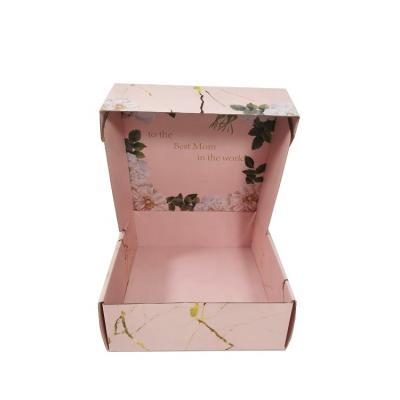 China Low Recycled Materials China Supplier Price Flat Shipping Matte Pink Apparel Underwear Corrugated Gift Mailing Box With Logo for sale