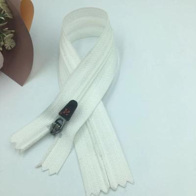 China Nylon Closed Zipper 3# Ultrasonic Bottom Stop Customized U Shaped Top Stop Viable for sale