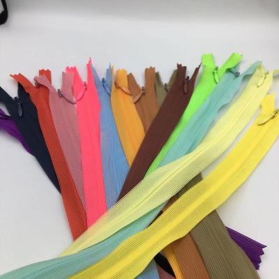 China Automatic lock factory direct sale 3# closed color zipper nylon invisible dress invisible zipper products for sale