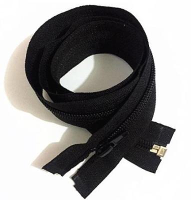 China New Metal Zipper 5# Reversible Nylon Zipper Separator Zipper 27.5 Inch 70CM Long Nylon Clothing for sale