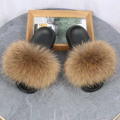 Chine Fashion low MOQ high quality fluffy fur slides of the trend, mink fur slides, fur for indoor slides sandal fur slippers à vendre