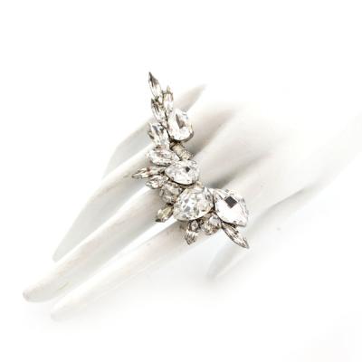 China Crystal Tone Crystal Embellished Silver Plated Ladies Clear Irregular Fashionable Ring Adjustable Ring. for sale