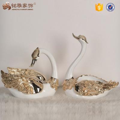 China High Quality Wedding Souvenirs Resin Swan Environmental Friendly Statue for sale