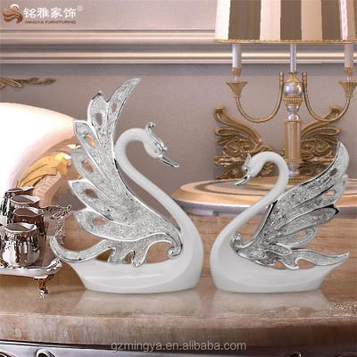 China Europe Wedding Favor Resin Goose Art Craft Couples Swan Gifts Goose Figurine for sale