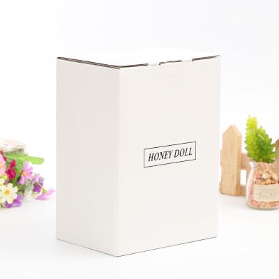 China Manufacturer Wholesale Low Price Recyclable Square Gift Packaging Kraft Box Square Paper Box for sale