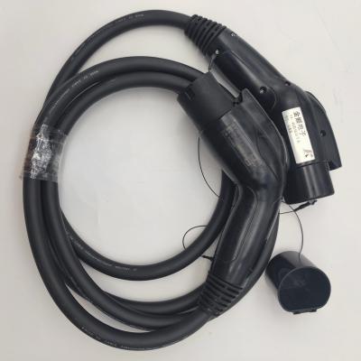 China Electric Vehicle Factory Price Portable Mobile 7.4Kw 3/4/5m Charging Type 1 J1772 To Type2 62196 AC Ev Charging Cable for sale