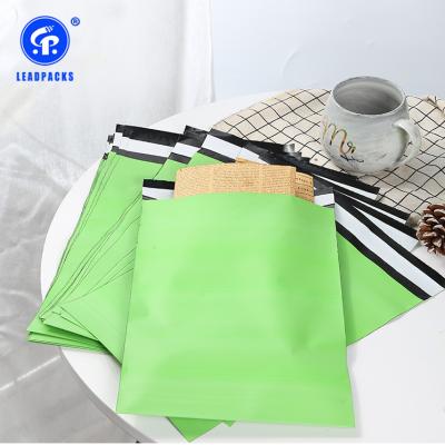 China Factory Wholesale Eco-friendly Plastic Self Adhesive Biodegradable Custom Mailing Mailing Bag for sale