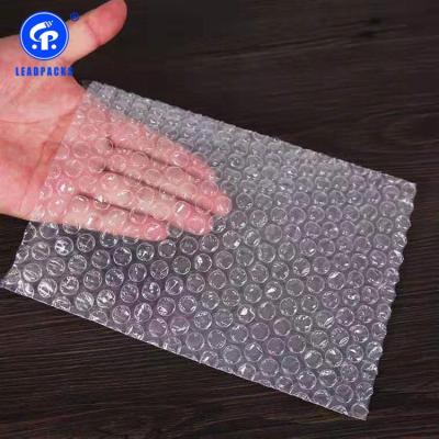 China Eco - Friendly Wholesale Waterproof Size Customized Bubble Shipping Poly Bags Express Mailer Bag for sale