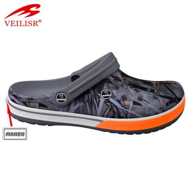 China New Design Deodorization Summer EVA Garden Shoes Men Clogs for sale