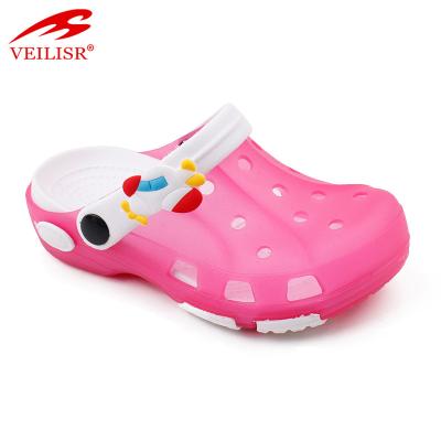 China New Summer Breathable Popular Model Kids Beach Sandals Kids Garden Clogs for sale