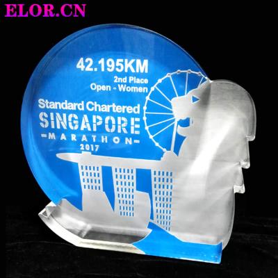 China Creative Transparent Customized Home Awards Health Care Institutes Marathon Run Reward Decoration Business Gifts Customer Gifts Supplier for sale