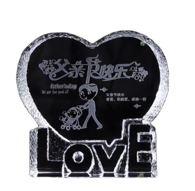 China Europe Hearts Puffy Sublimation Crystal Heart Shaped Wedding Gifts for sale