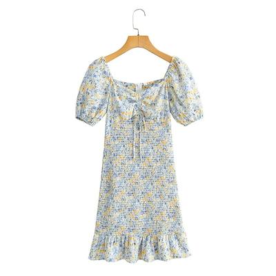 China Anti-pilling Anti-pilling Women Tailored 2 Collar Women's Floral Print Colorway Summer Smocked Short Sleeve Dress for sale