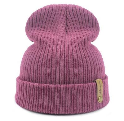 China COMMON Beanie Hats Winter Warm Skull Cozy Multicolor Knitted Slapped Hat With Leather Patch Logo Wholesale for sale