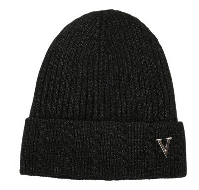 China COMMON Order Accept Winter Beanie Hats With Metal Logo Slouchy For Men Women Warm Cozy Knitted Slapped Skull Cap Hat Wholesale for sale