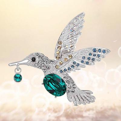 China Delicate Temperament Fashion Women's Brooch Alloy Diamond-Studded Hummingbird Corsage Accessories Coat Color Brooch LXQ-0163 for sale