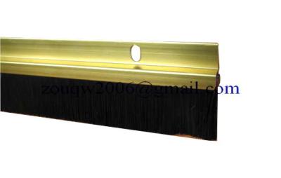 China Door Brush DB607 with Aluminium carrier, UK type for sale