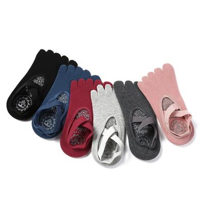 China Breathable High Quality Cotton Non Slip Yoga Socks For Women Black 5 Toe With Grips Barre Dance Socks for sale