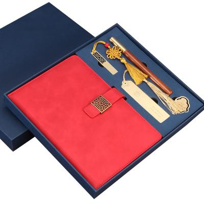 China New Design Recyclable Notebook With Pen Leather Notebook Business Notebook Gift Set for sale