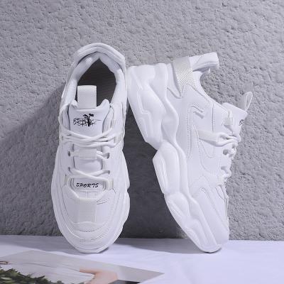 China Fashion Trend Factory Outlet Hot Sale Casual Sneakers Wholesale Custom Logo Women Fashion Sneakers Light Up Chunky Shoes Stock for sale