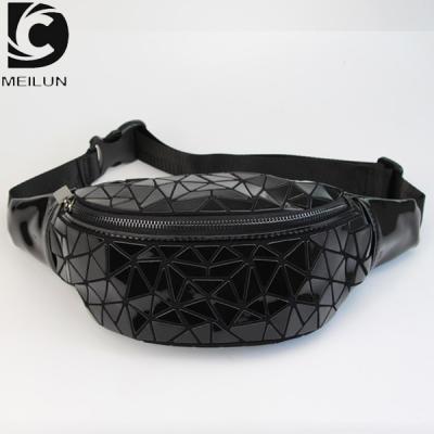 China Water Proof Women Bag Hot Sale Geometric Waist Pack Bag Women Luminous PU Leather Belt Bag for sale