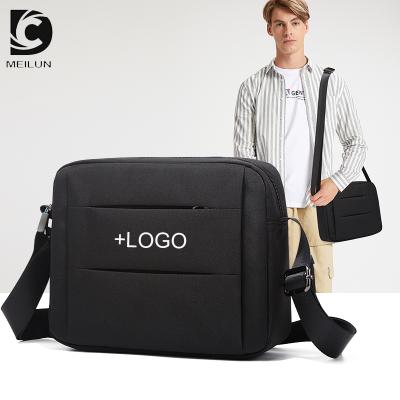 China Wholesale Custom Made Lady Crossbody Bag Men Fashion Sport Fashion Style For Outdoor DC.MEILUN for sale