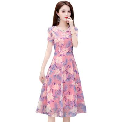 China Bohemian Floral Short Sleeve Dress Summer Beach Dress Breathable Floral Women Maxi Dresses for sale