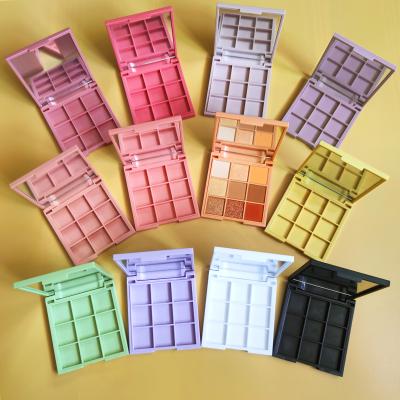 China Custom Makeup Eyeshadow Palette Private Label Logo Eyeshadow Palette Waterproof Wholesale Eyeshadow Palette for sale