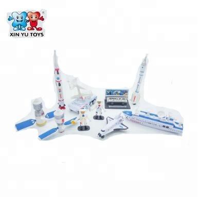 China Eco-Friendly Metal Space Shuttle Astronaut Diecast Collectible Play School Toys For Boys for sale