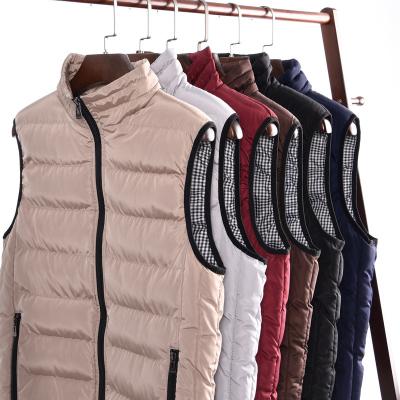 China 2201 New Design Fashion Breathable Casual Sleeveless Zipper Down Vest Men Quilted Stripper Jacket for sale