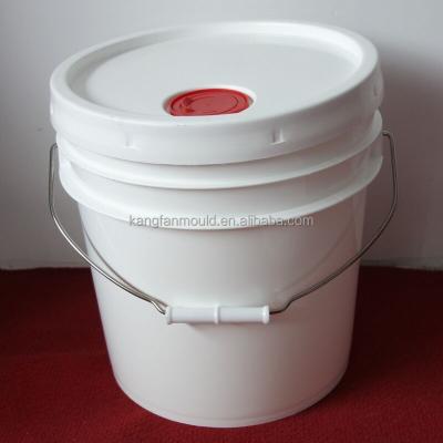 China Plastic Iron 10L PP Bucket For Coating , Latex Paint Bucket Mold Cans Mold for sale