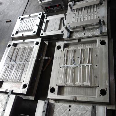 China Iron injection molds with plastic increase nail in ChinaTaizhou mold factory for sale