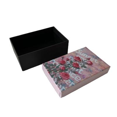 China Recyclable Eco Friendly Cardboard Silk Scarf Belts Packaging Custom Design Empty Lid And Gift Box Base for sale