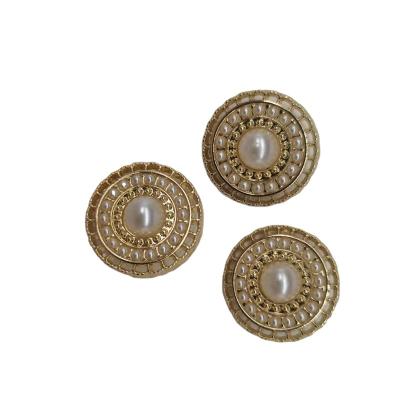 China widely used high quality diamond-encrusted buttons of special design nickel free for sale