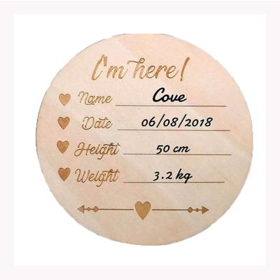 China Europe Wooden Newborn Photo Props Monthly Milestone Cards Baby Shower Gift Milestone Cards for sale