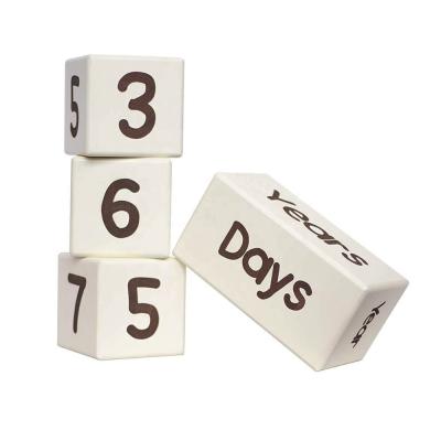 China Europe Customize Natural Baby Milestone Blocks Decor For Boy Or Girl Home for sale