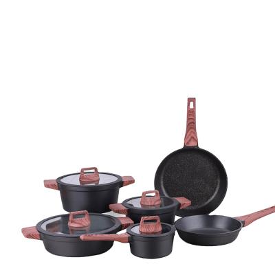 China Tmai Kitchen 10pcs Sustainable Wholesale Aluminum Non Stick Cookware Set Cookware Set for sale