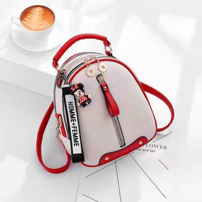 China Creative Design Daily Life Popular And Exquisite Custom Made Fashion Messenger Bag For Women for sale